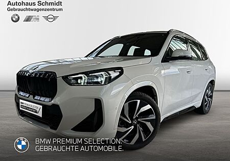 BMW iX1 xDrive30 *M Sportpaket*20"*LC Prof.*HUD*DAB*