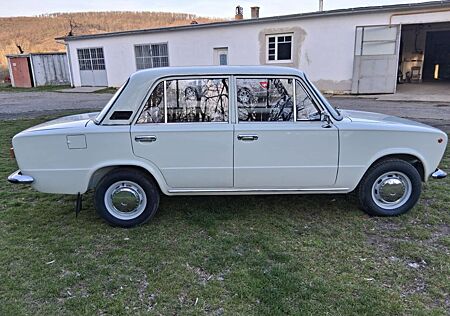 Lada 1300 Bj 1980 12372km