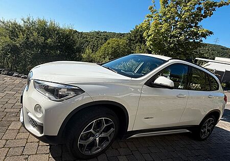 BMW X1 xDrive20i A xLine xLine