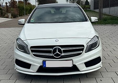 Mercedes-Benz A 200 AMG Line /PDC/PANO/NAVI