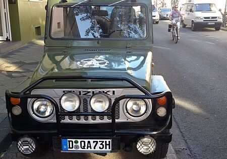 Suzuki Oldtimer Jeep JL 80 mit H-Zulassung TÜV
