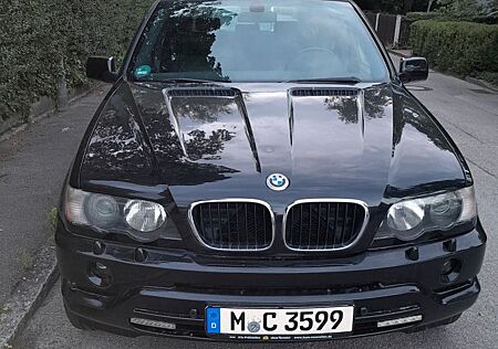 BMW X5 3.0i -