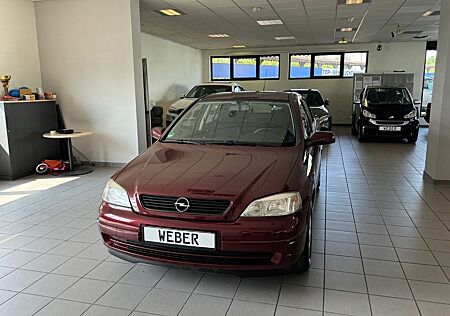 Opel Astra 1.6 Elegance