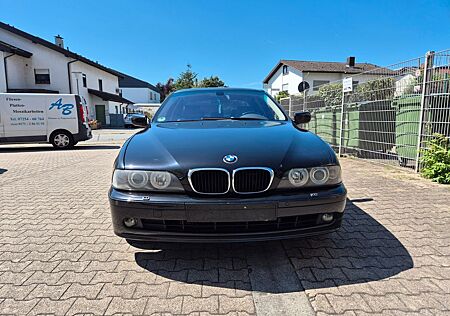 BMW 530i