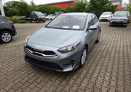 Kia Cee'd CEED 1.5 T-GDI DCT Ultimate Edition