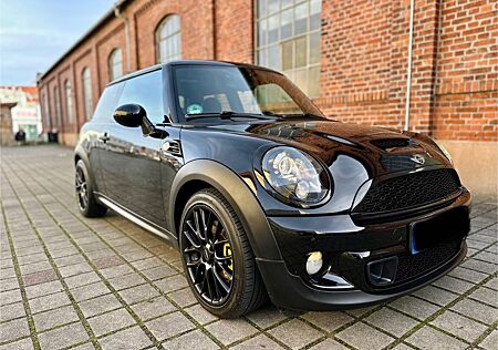 Mini Cooper S John Cooper Works Black!