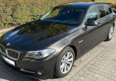 BMW 520d TouringA - BJ2016 SH Jatoba metallic