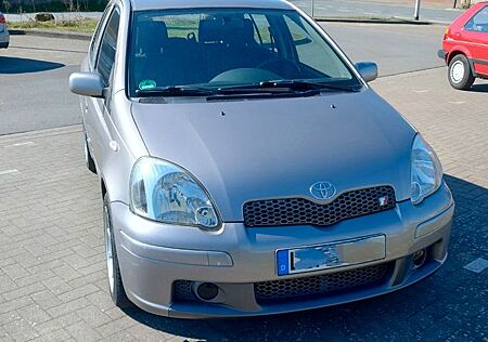 Toyota Yaris 1.5 TS P1