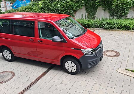 VW Volkswagen T6.1 Transporter Kombi,Klima,9Sitze,PDC,
