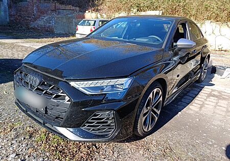Audi S3 LIMOUSINE BLACK 18Z./MATRIX/HuD/PANO/SONOS