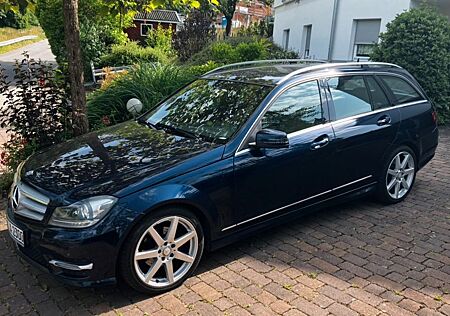 Mercedes-Benz C 250 CDI T AVANTGARDE