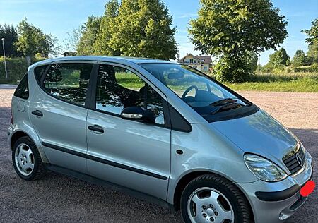 Mercedes-Benz A 160 A-Klasse Renterfahrzeug TÜV 01/2027