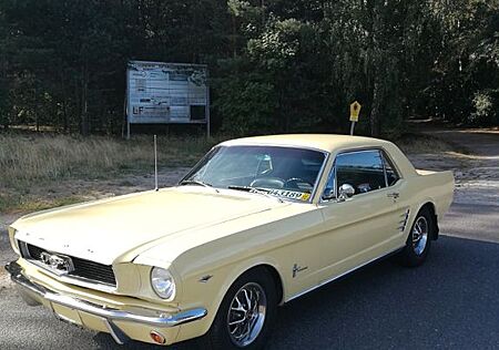 Ford Mustang 1966, V8, Automatik, Servo, Scheibe