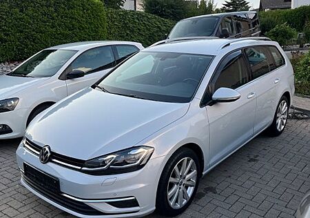 VW Golf Volkswagen VII Variant Highline /Lückenlos /89.000