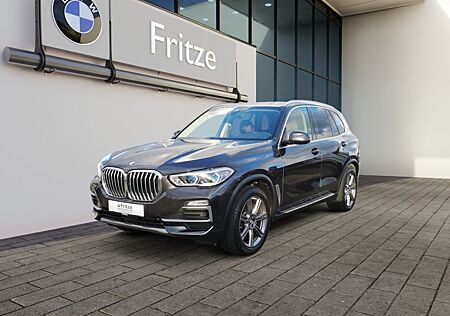 BMW X5 xDrive 30d xLine LEDER+LASER+KLIMAAUTO+PDC