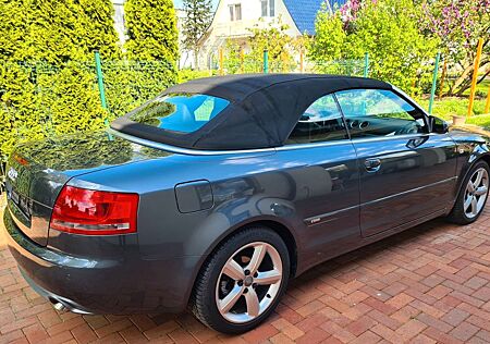 Audi A4 S-Line Cabriolet Xenon Leder