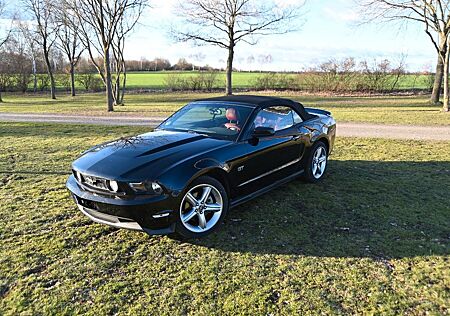 Ford Mustang Convertible
