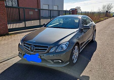 Mercedes-Benz E 500 Coupé AVANTGARDE AMG