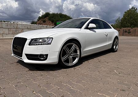 Audi A5 Coupe 3.2 FSI quattro Exklusiv