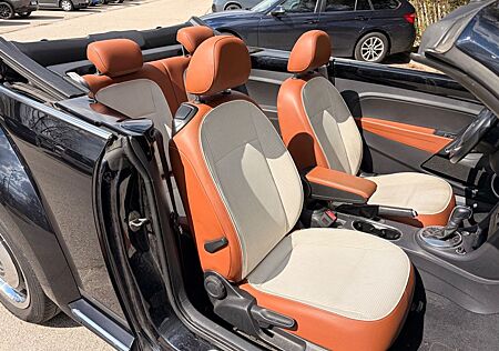 VW Beetle Volkswagen 2.0 TDI DSG Cabrio TÜV / Zahnriemen neu
