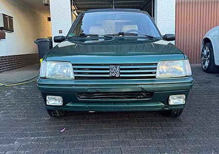 Peugeot 205 Rolland Garros