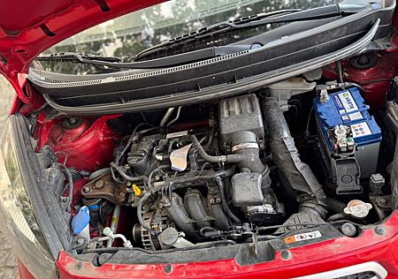 Kia Picanto 1.0 Attract Attract