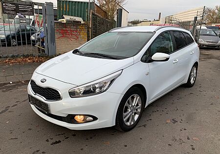 Kia Cee'd Sportswagon 1.6 Edition 7 Sitzheizung PDC