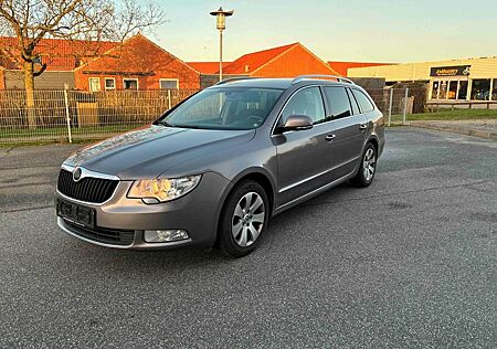 Skoda Superb Combi Ambition