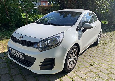 Kia Rio 1.2 TÜV NEU!!