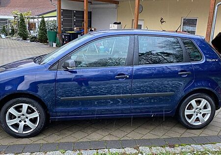 VW Polo Volkswagen 1.2 51kW Tour Tempom. SHZ, Schiebedach, PDC