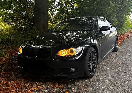 BMW 330d Cabrio - MPaket, Alarm, AHK, Kurvenlicht,..