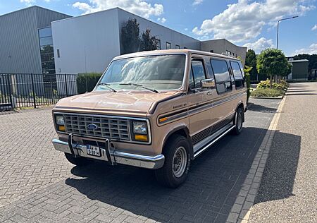 Ford Econoline F 150 Luxury Van H-Zulassung