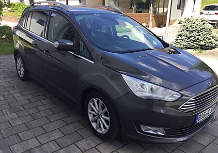 Ford C-Max 1,5 EcoBoost 110kW Titanium Titanium