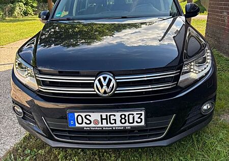 VW Tiguan Volkswagen 2.0 TDI DSG 4MOT BMot Tech Sport & St...