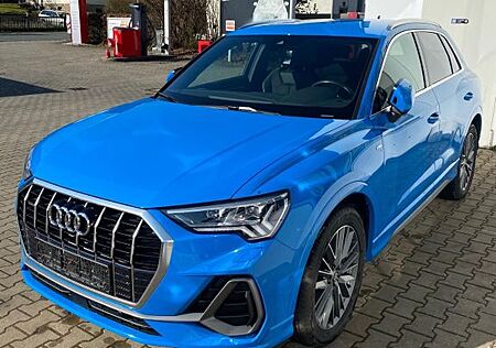Audi Q3 45 TFSI quattro S tronic S line S line