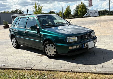 VW Golf Volkswagen 1.8 55kW Joker KLIMA TÜV 03/27
