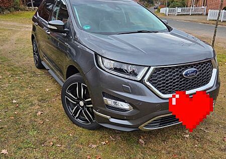 Ford Edge 2,0 l TDCi 4x4Vignale mit Standheizung