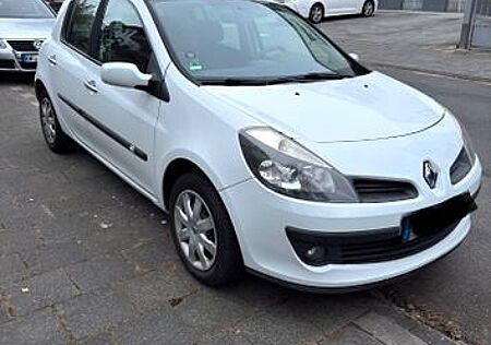 Renault Clio Edition Dynamique 1.5 dCi Eco2 63kW Edi...