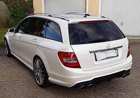 Mercedes-Benz C 63 AMG T