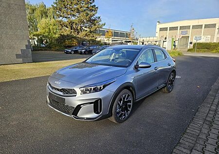 Kia XCeed 1.0T 100 VIS KOM Bluetooth Navi LED Klima