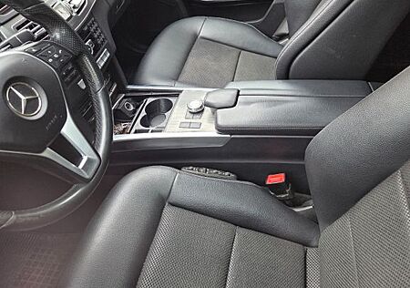 Mercedes-Benz E 350 BlueTEC T -