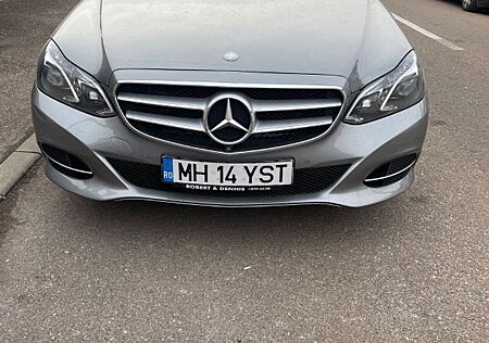 Mercedes-Benz E 350 BlueTEC 4MATIC -