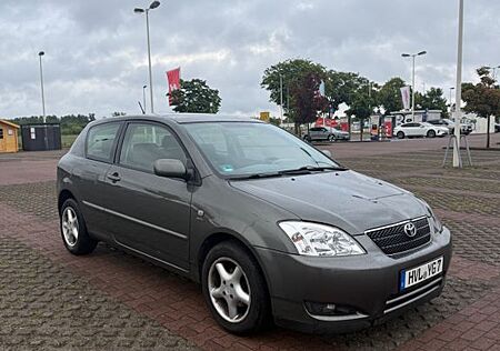 Toyota Corolla 1.6 VVT-I TÜV 10.26