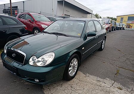 Hyundai Sonata 2.0i 16V GLS*SHGEPFLEGT*TÜV NEU*KLIMA*2HD