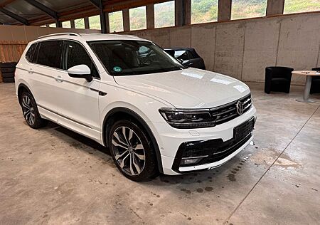VW Tiguan Allspace Volkswagen Highline 4Motion