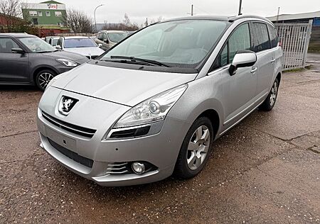 Peugeot 5008 1.6 Family HDi FAP 110 Automatik*7 Sitzer