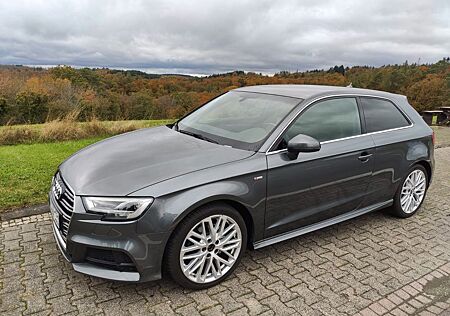 Audi A3 2.0 TFSI S tronic quattro sport sport