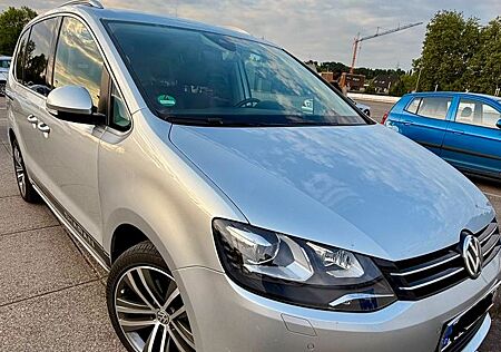 VW Sharan Volkswagen 2.0 TDI SCR 130kW DSG Highline Highline
