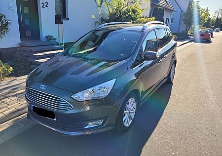 Ford Grand C-Max 1,5 EcoBoost 110kW Titanium