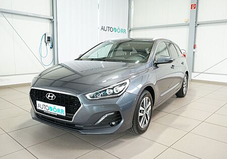 Hyundai i30 cw Trend 1.4 Sitzheizung+Rückfahrkamera+App